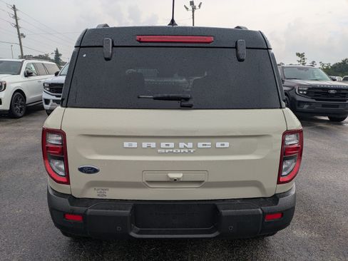 Used 2025 Ford Bronco Sport Outer Banks w/ Outer Banks Tech Package+ AWD/4WD image 5
