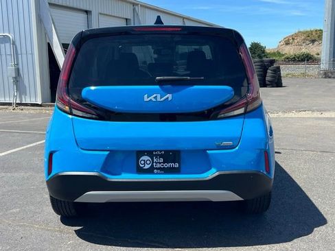 Certified 2023 Kia Soul EX FWD image 10
