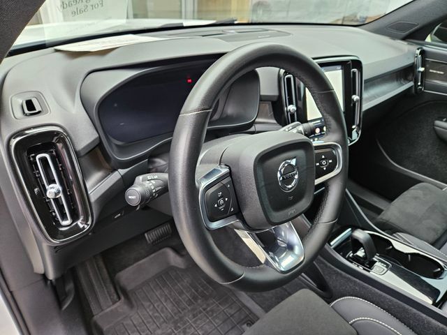 Used 2023 Volvo C40 P8 Recharge Ultimate w/ Protection Package Premier AWD/4WD image 19