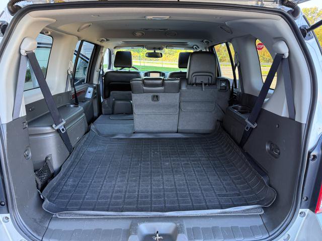 Used 2012 Nissan Pathfinder LE AWD/4WD image 27