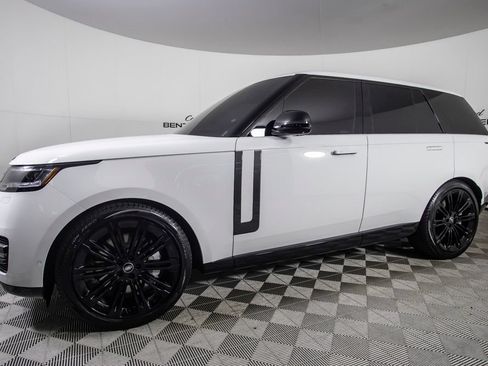 Used 2024 Land Rover Range Rover SE AWD/4WD image 9