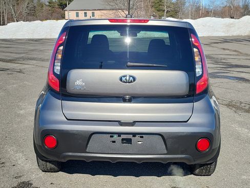 Used 2019 Kia Soul image 6
