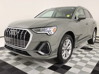 Certified 2025 Audi Q3 2.0T Premium w/ Convenience Package