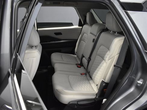 Certified 2023 Nissan Pathfinder SV AWD/4WD image 28