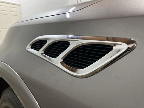 Used 2011 INFINITI QX56 2WD w/ Theater Pkg image 96