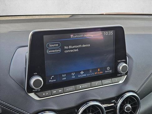 Used 2025 Nissan Sentra SV FWD image 11