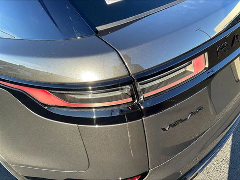New 2025 Land Rover Range Rover Velar Dynamic SE image 25
