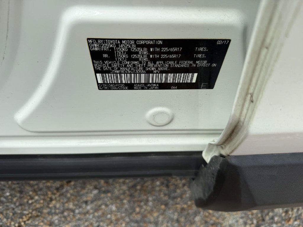 Used 2017 Toyota RAV4 XLE w/ Plus Special Value Package FWD image 10