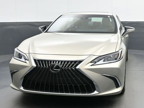 Certified 2025 Lexus ES 350 w/ Premium Package FWD image 3