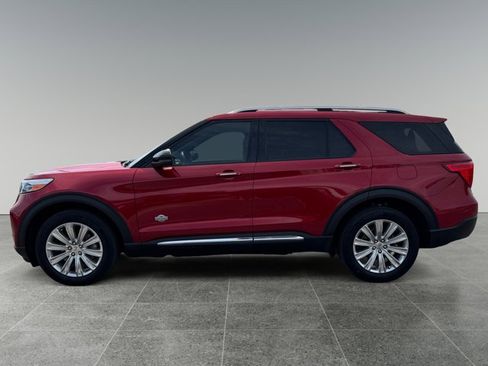 Certified 2023 Ford Explorer King Ranch w/ Technology Package AWD/4WD image 3