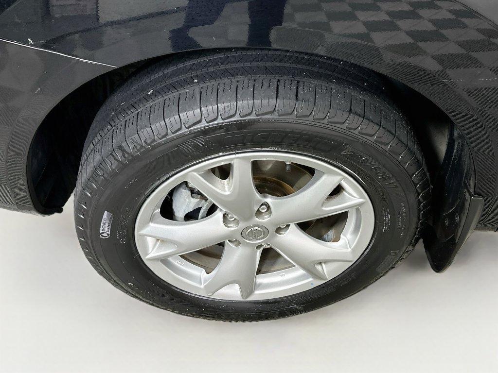 Used 2010 Nissan Rogue SL w/ Leather Pkg FWD image 23