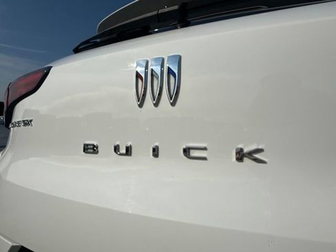Used 2025 Buick Encore GX Preferred FWD image 10