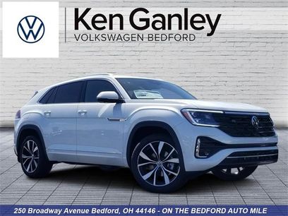 New 2025 Volkswagen Atlas Cross Sport SEL Premium R-Line