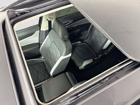 New 2026 Volkswagen Atlas Peak Edition image 21