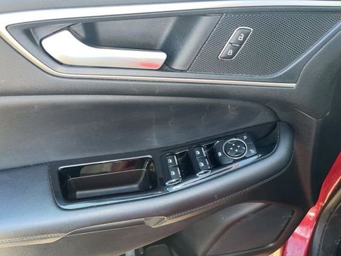 Used 2020 Ford Edge SEL w/ Convenience Package image 9