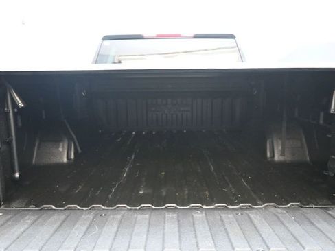 Used 2022 GMC Sierra 1500 Elevation image 29