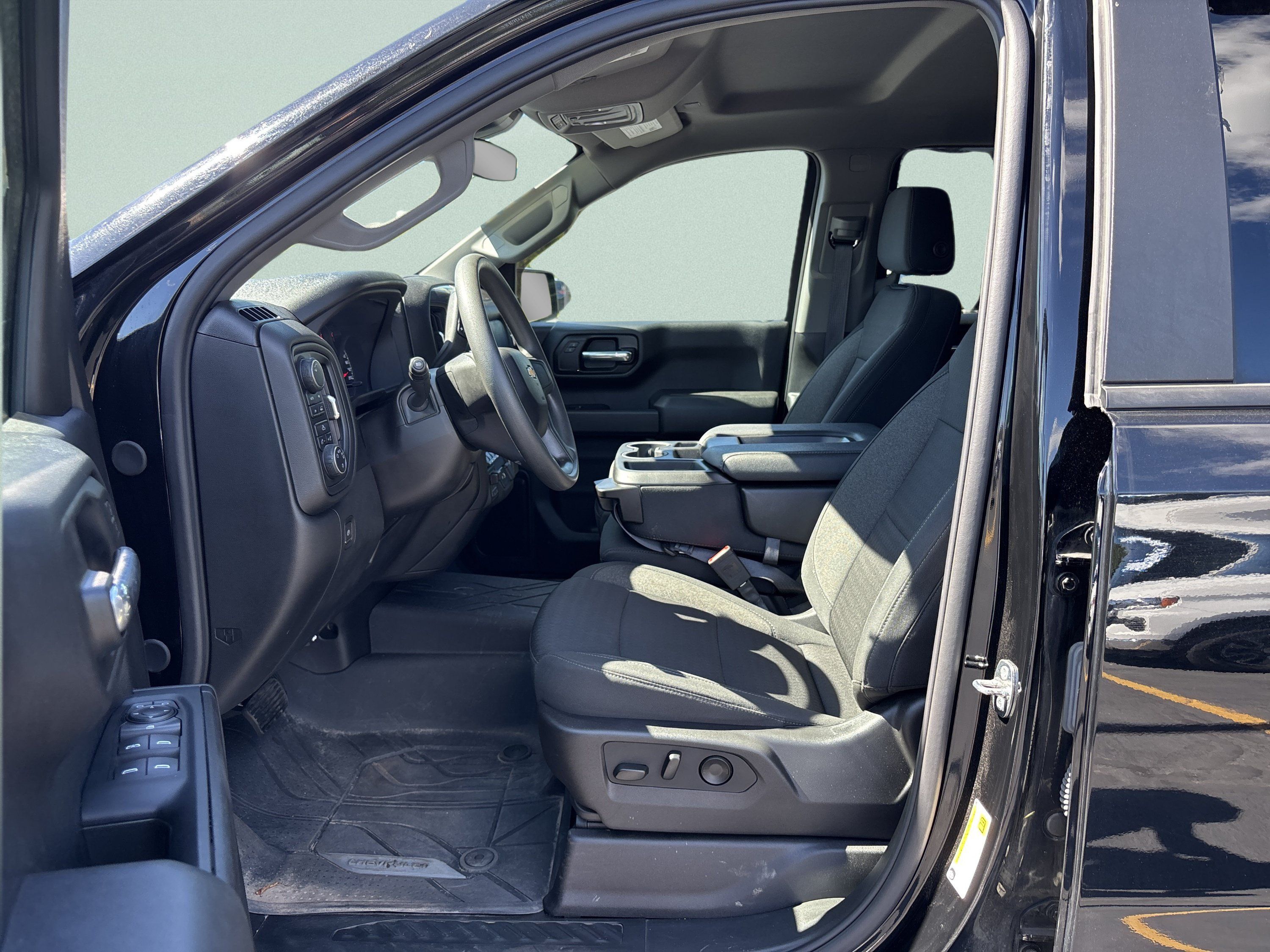 Used 2024 Chevrolet Silverado 1500 Custom AWD/4WD image 10