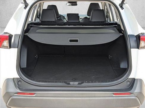 Used 2023 Toyota RAV4 XLE Premium FWD image 6