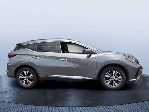 Used 2023 Nissan Murano SV FWD image 7