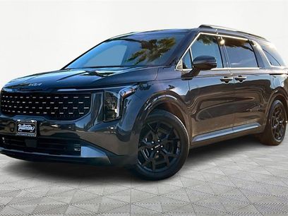 Certified 2025 Kia Carnival SX Prestige