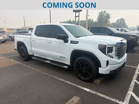 Used 2024 GMC Sierra 1500 Elevation w/ X31 Off-Road Package AWD/4WD image 1