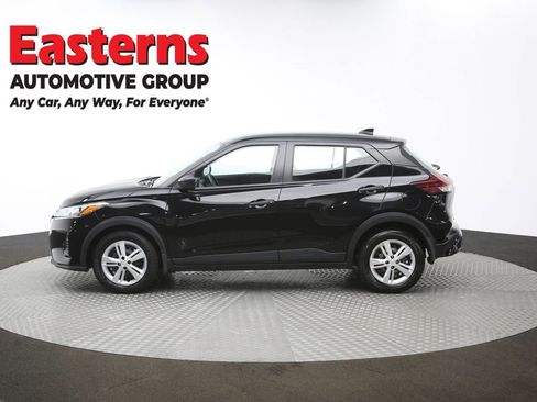 Used 2023 Nissan Kicks S image 59