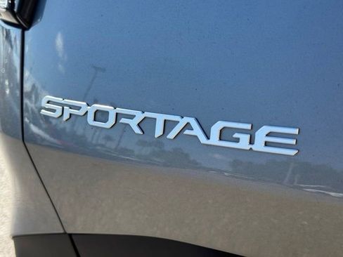 Certified 2024 Kia Sportage LX AWD/4WD image 10
