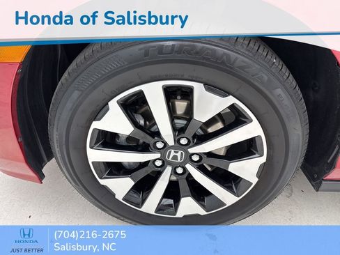 Certified 2025 Honda Odyssey EX-L image 4