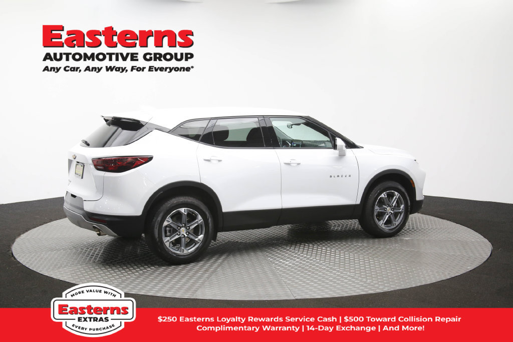 Used 2025 Chevrolet Blazer LT FWD image 44
