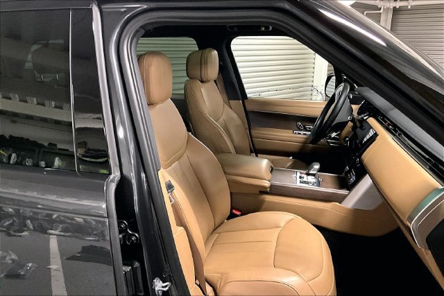 Certified 2023 Land Rover Range Rover SE AWD/4WD image 6