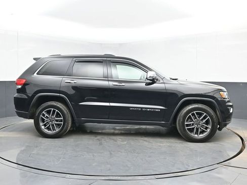 Used 2019 Jeep Grand Cherokee Limited AWD/4WD image 11