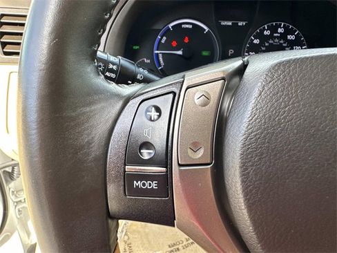 Used 2015 Lexus RX 450h FWD image 31