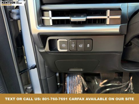 Used 2025 Hyundai Santa Fe SEL image 21