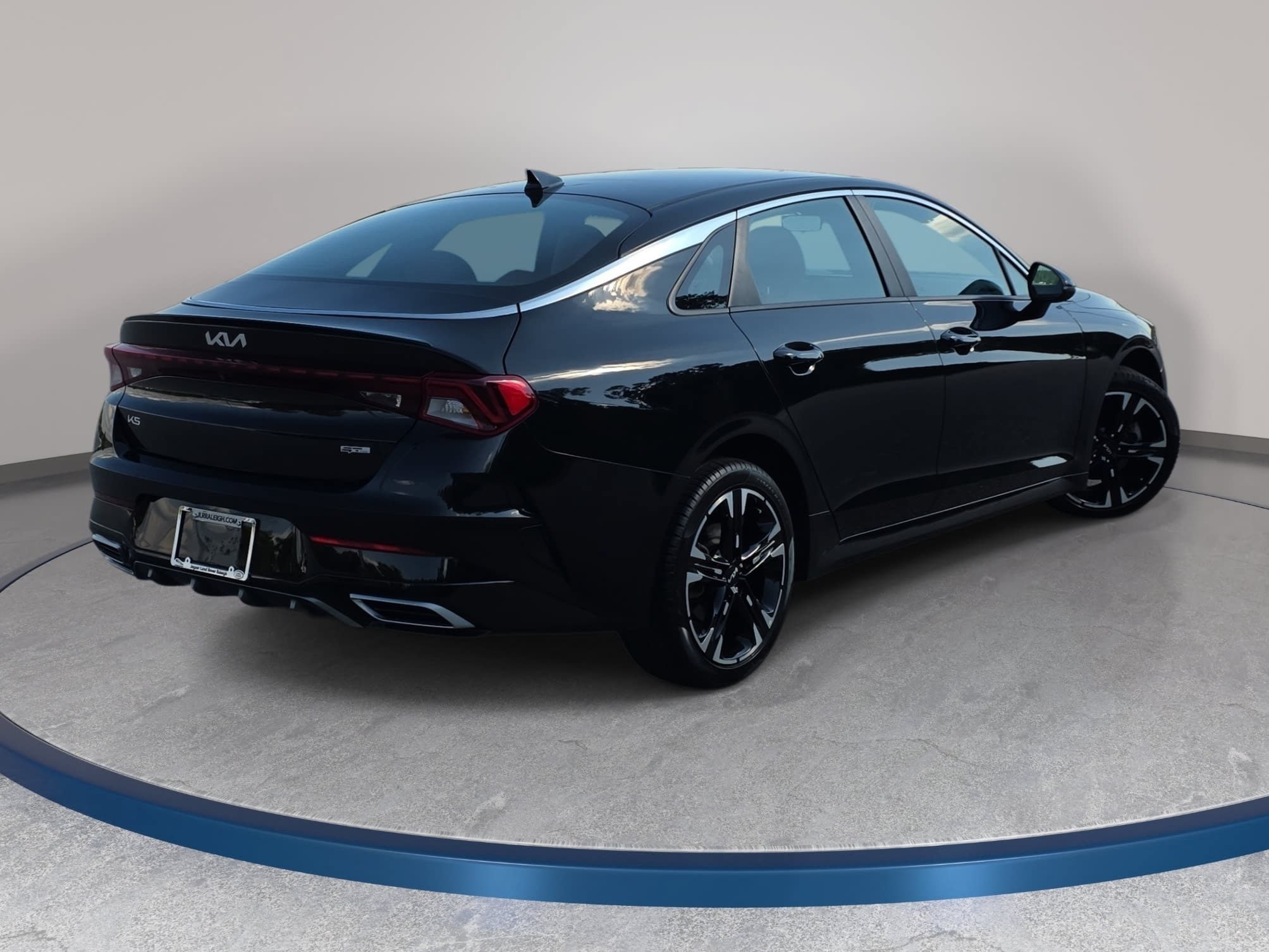 Used 2024 Kia K5 GT-Line w/ GT-Line Premium Package FWD image 5