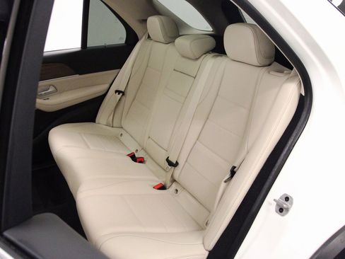 Certified 2024 Mercedes-Benz GLE 450 GLE 450 image 20