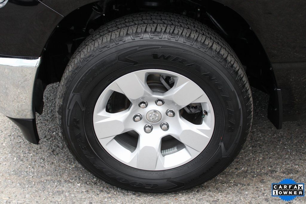 Used 2023 RAM 1500 Big Horn AWD/4WD image 34