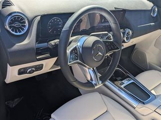 New 2026 Mercedes-Benz GLA 250 video 3