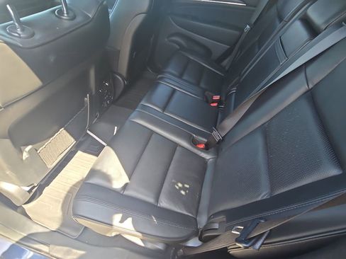 Used 2020 Jeep Grand Cherokee High Altitude AWD/4WD image 11