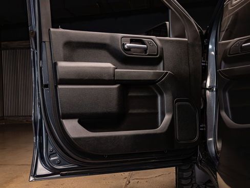 Used 2021 Chevrolet Silverado 1500 Custom image 26