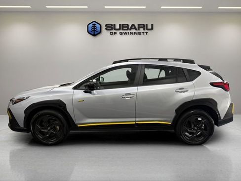 Used 2025 Subaru Crosstrek 2.5i Sport AWD/4WD image 2