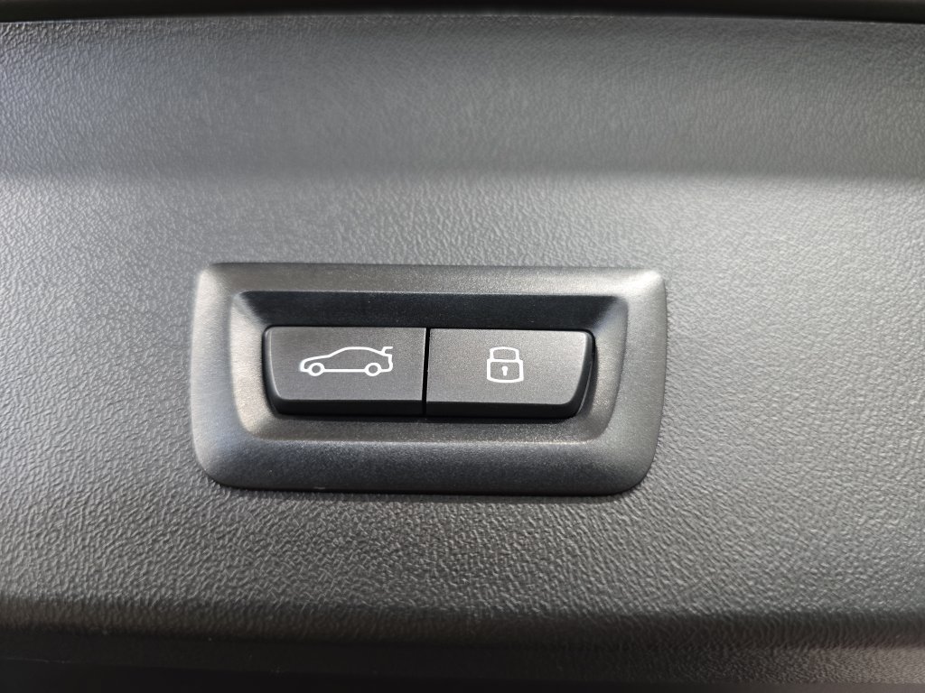 Used 2026 BMW X3 xDrive30i w/ Premium Package AWD/4WD image 28