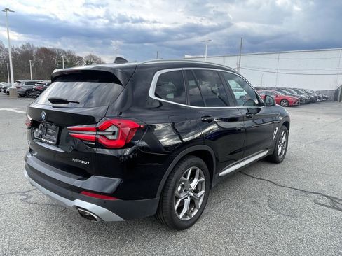 Used 2024 BMW X3 xDrive30i w/ Premium Package image 3