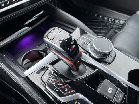 Used 2018 BMW M5 image 20