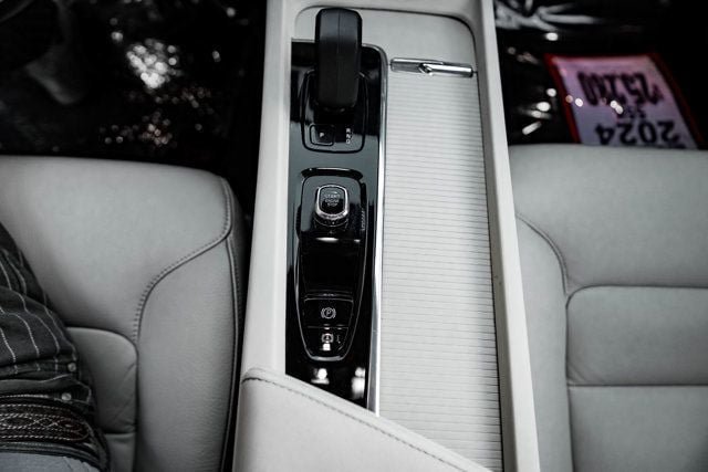 Used 2024 Volvo S60 B5 Core FWD image 20