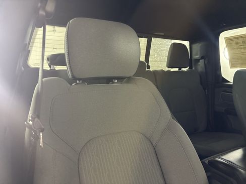 Used 2022 RAM 1500 Big Horn AWD/4WD image 30