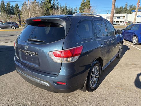 Used 2015 Nissan Pathfinder S image 5