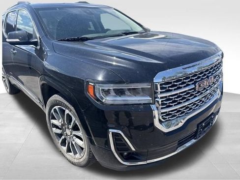 Used 2021 GMC Acadia Denali w/ Denali Ultimate Package AWD/4WD image 8