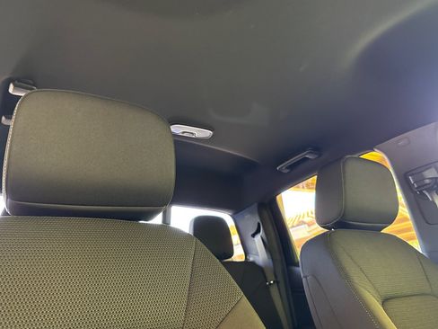 New 2026 GMC Canyon Elevation w/ Convenience Package RWD image 17