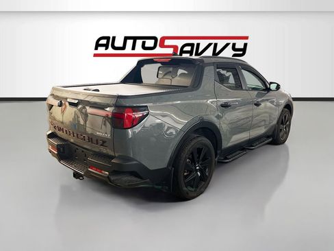 Used 2024 Hyundai Santa Cruz Night AWD/4WD image 7