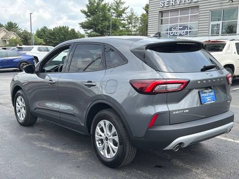 Used 2025 Ford Escape Active AWD/4WD image 4